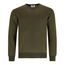 Carica l'immagine nel visualizzatore di Gallery, Olivgrüner Herren-Feinstrickpullover mit Rundhalsausschnitt, klassischem Design und elastischen Rippbündchen, aus Merino-Baumwoll-Mix.