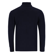 Carica l'immagine nel visualizzatore di Gallery, Dunkelblauer Rollkragenpullover für Herren mit diagonaler Strickstruktur, schmaler Passform und gefertigt aus Merino-Cashmere-Mix.
