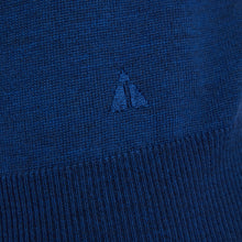 Lade das Bild in den Galerie-Viewer, Essential Crew-neck Pullover TOM Artikelnummer: T1000/1-613 Farbe: Nachtblau Detail